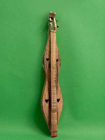 Goncalo Alves June Apple Model